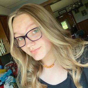 Meet your Posher, Bailey